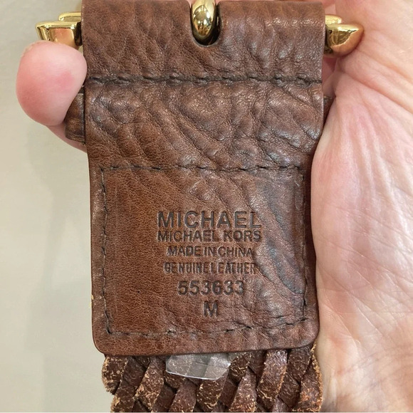 MICHAEL MICHAEL KORS SZ  M Braided Gold Toned Horseshoe Buckle Leather Belt - Picture 4 of 8